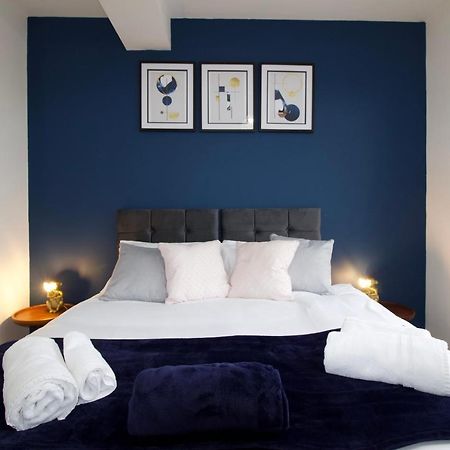 Apartament City Centre Gem In Southend Near The Beach, Station And Parking Zewnętrze zdjęcie