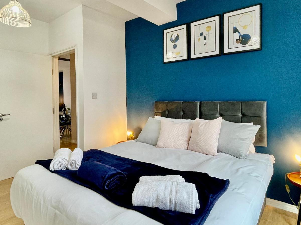 Apartament City Centre Gem In Southend Near The Beach, Station And Parking Zewnętrze zdjęcie
