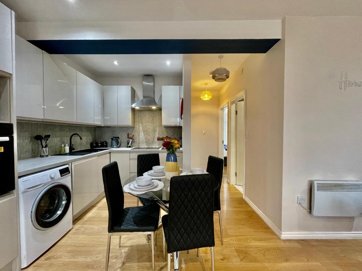 Apartament City Centre Gem In Southend Near The Beach, Station And Parking Zewnętrze zdjęcie
