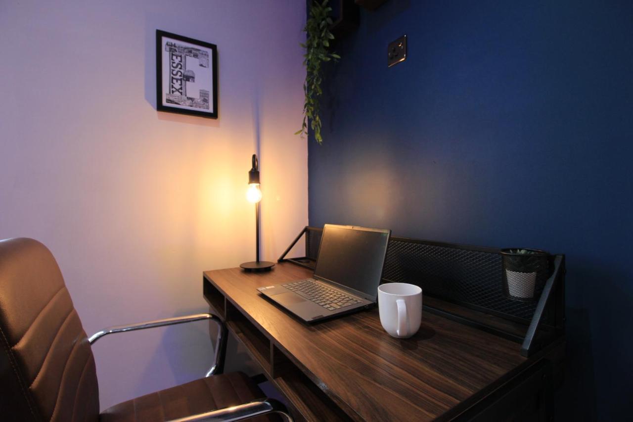 Apartament City Centre Gem In Southend Near The Beach, Station And Parking Zewnętrze zdjęcie