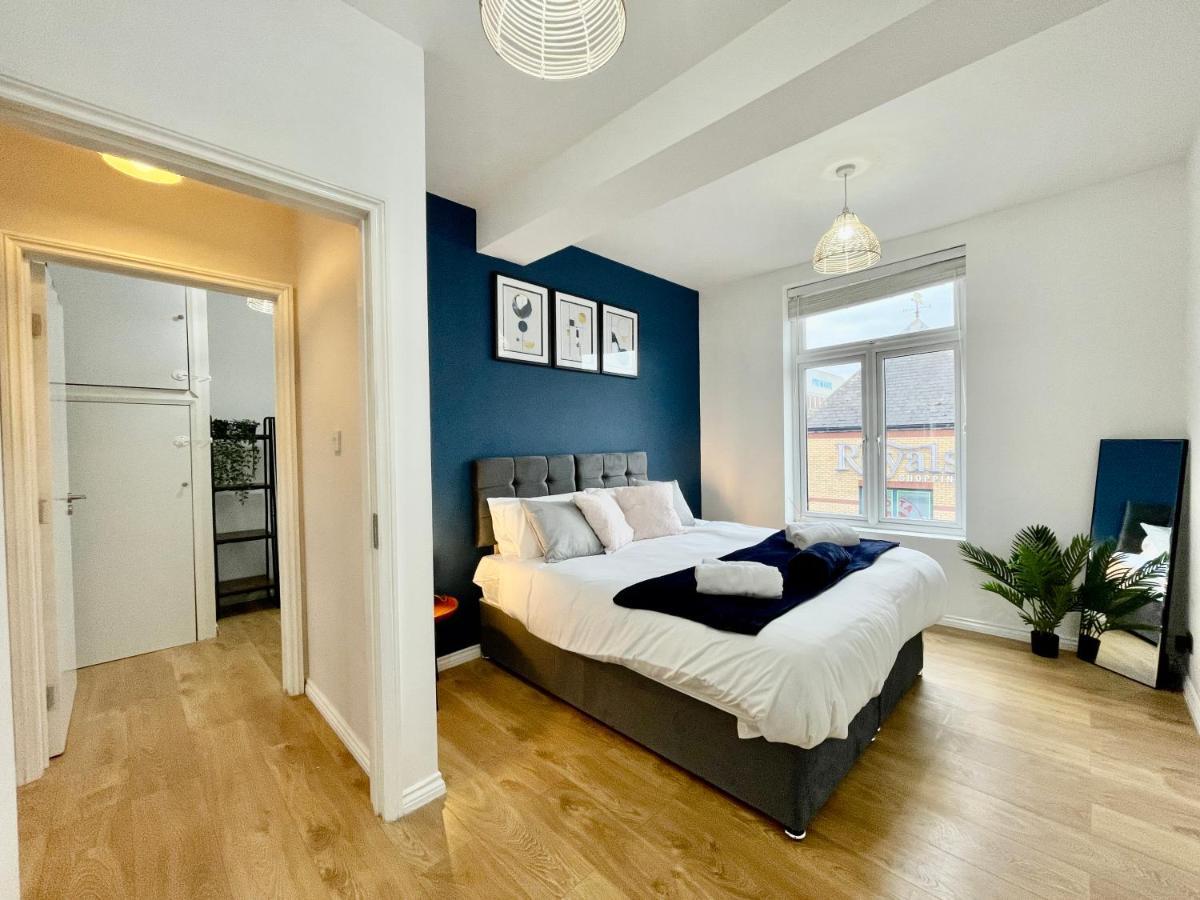 Apartament City Centre Gem In Southend Near The Beach, Station And Parking Zewnętrze zdjęcie