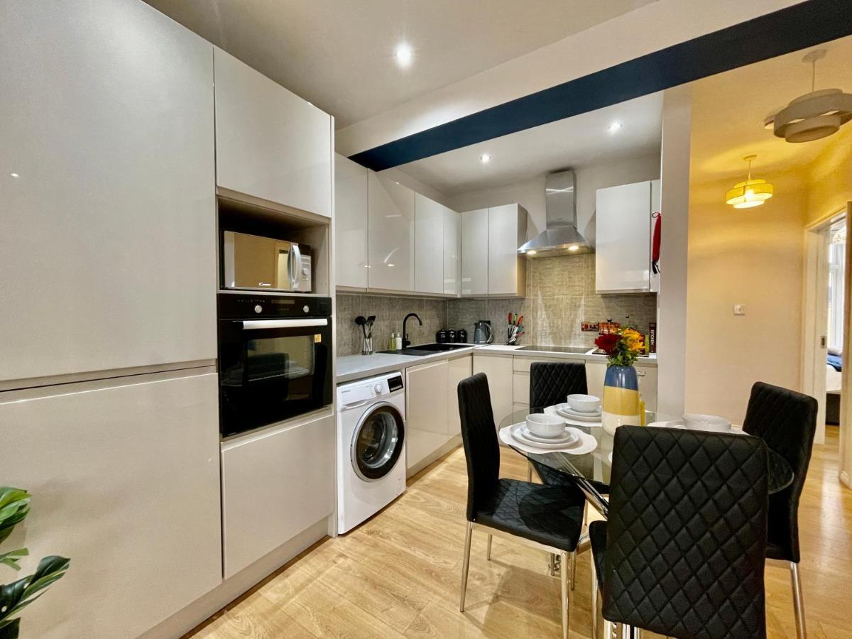 Apartament City Centre Gem In Southend Near The Beach, Station And Parking Zewnętrze zdjęcie